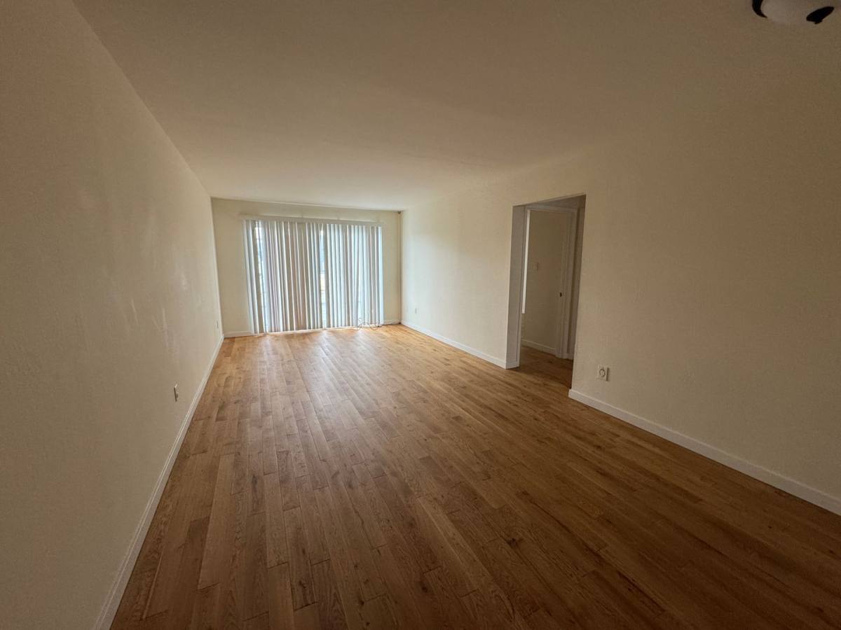 Apartment for rent at 2629 Folsom St, San Francisco, CA 94110