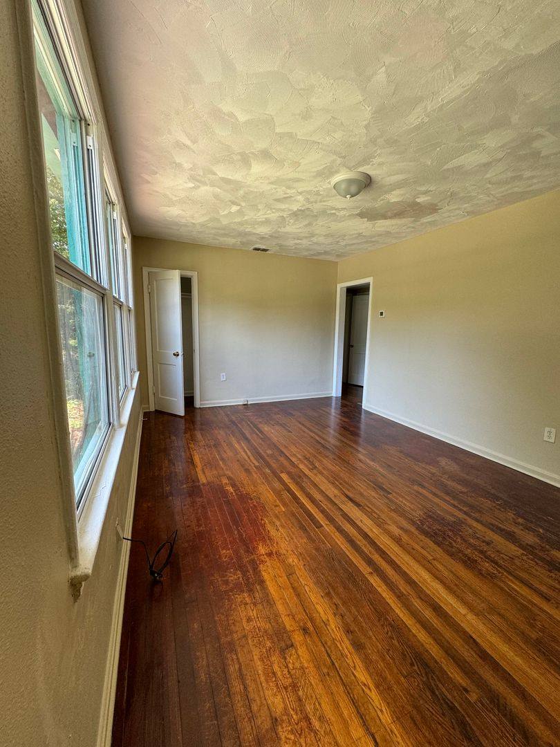 House for rent at 5049 Kingsbury St, Jacksonville, FL 32205