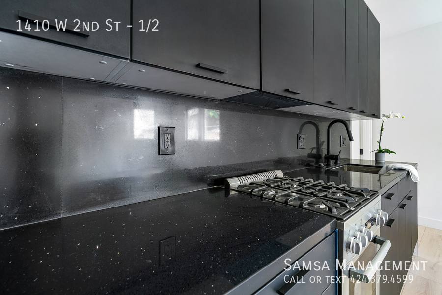 Apartment for rent at 1410 W 2nd St #1 2, Los Angeles, CA 90026