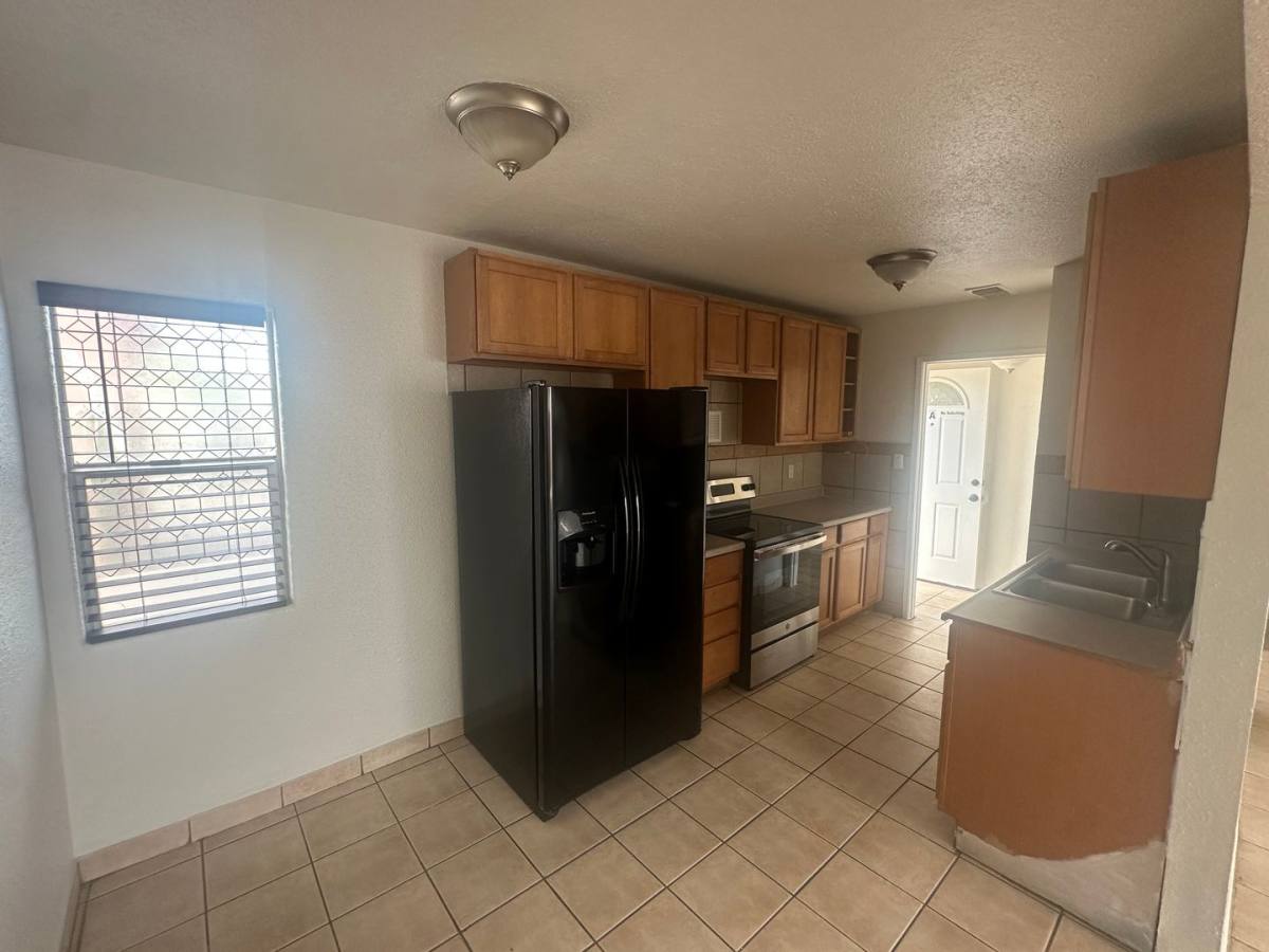 Apartment for rent at 6316 Casada Way, Las Vegas, NV 89107