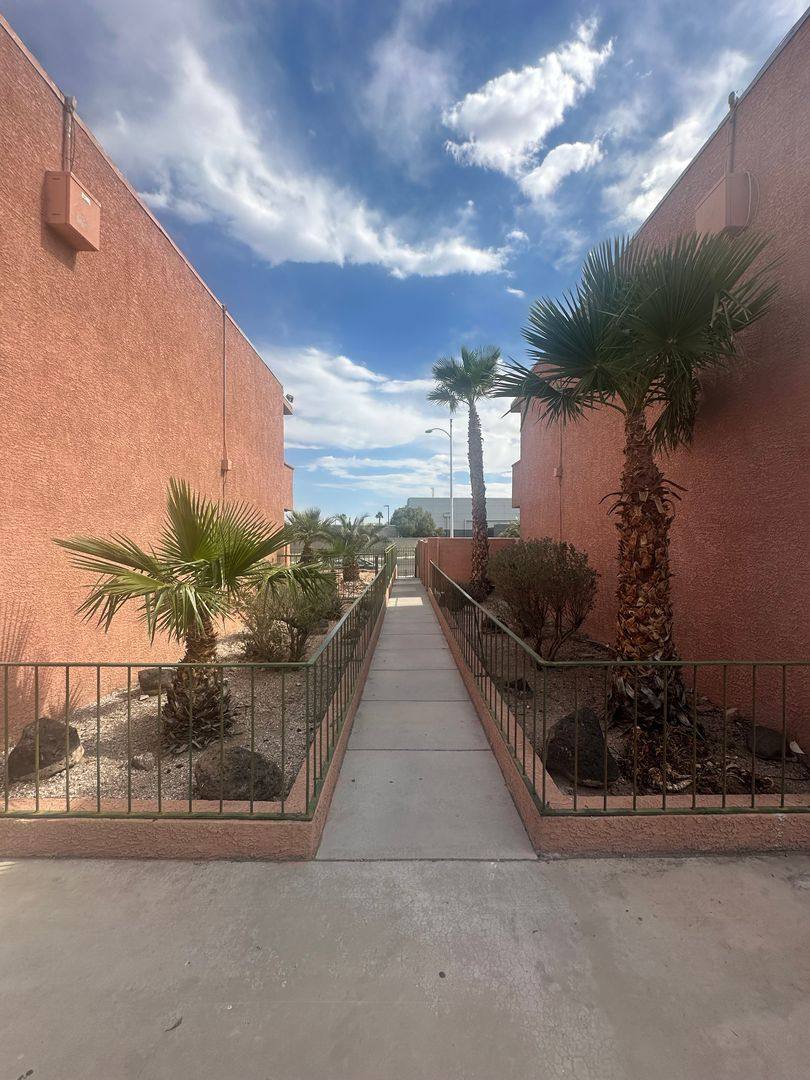 Apartment for rent at 6316 Casada Way, Las Vegas, NV 89107