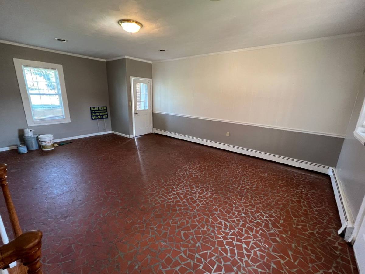 House for rent at 1302 Penley St, Salem, VA 24153