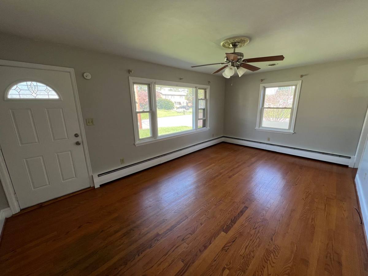 House for rent at 1302 Penley St, Salem, VA 24153