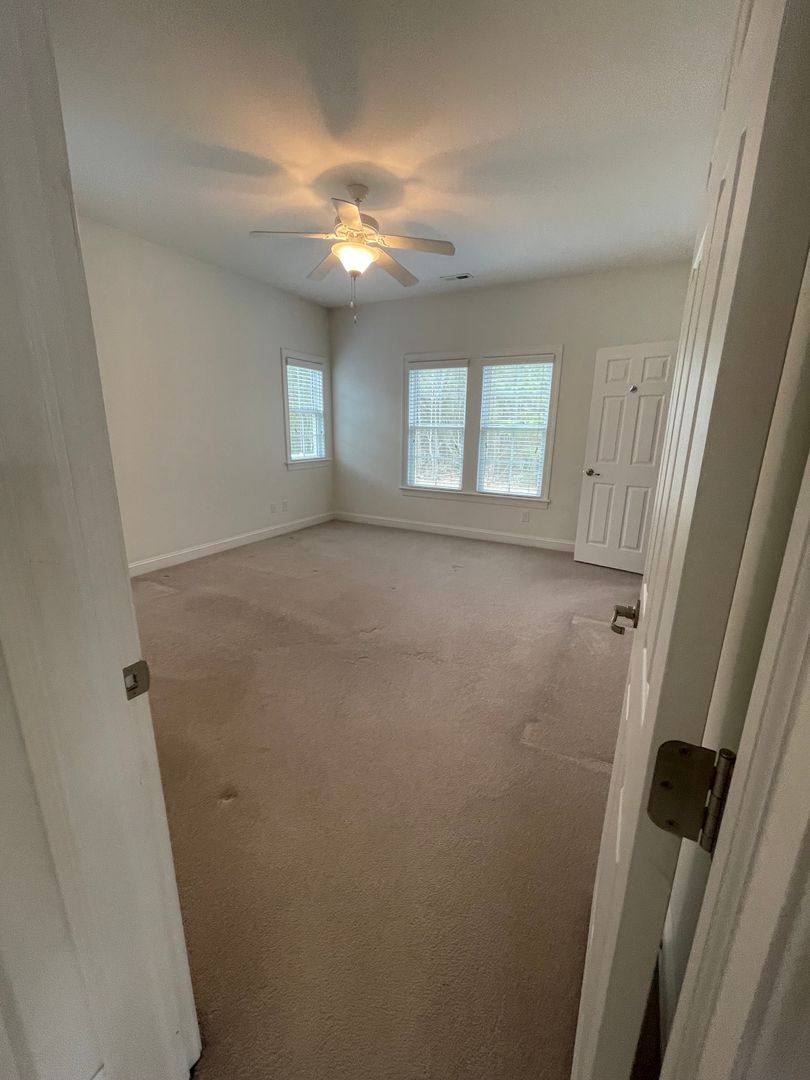 House for rent at 605 Viccars Lane, Manteo, NC 27954