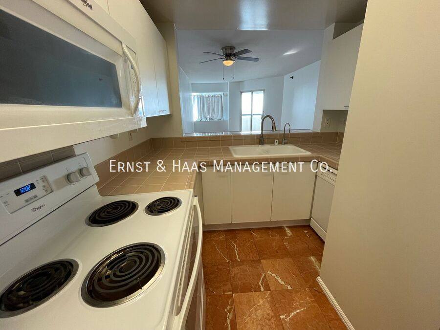 Condo for rent at 525 E Seaside Way #1806, Long Beach, CA 90802