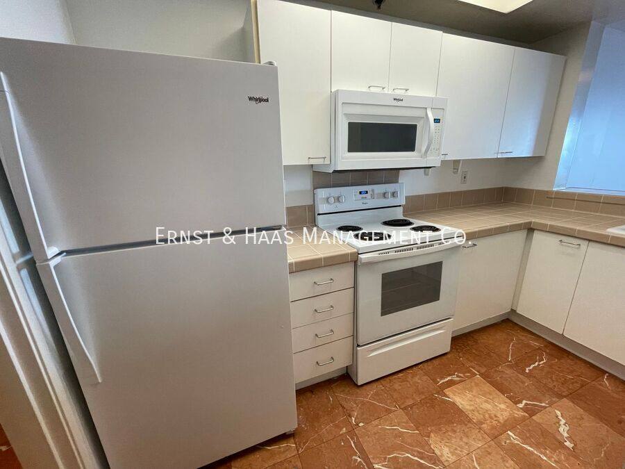 Condo for rent at 525 E Seaside Way #1806, Long Beach, CA 90802