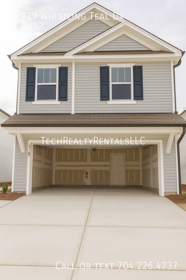 House for rent at 14229 Whistling Teal Dr, Charlotte, NC 28262