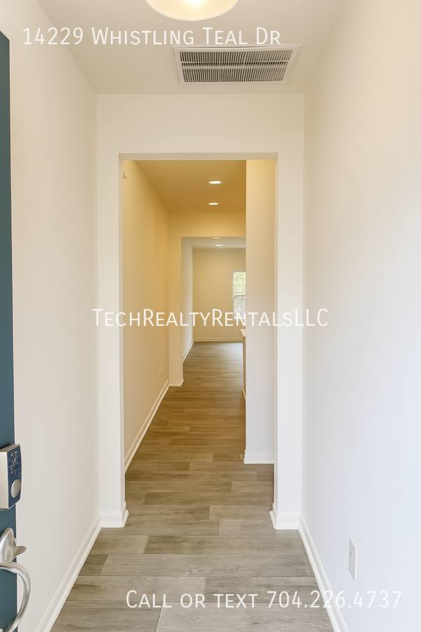 House for rent at 14229 Whistling Teal Dr, Charlotte, NC 28262