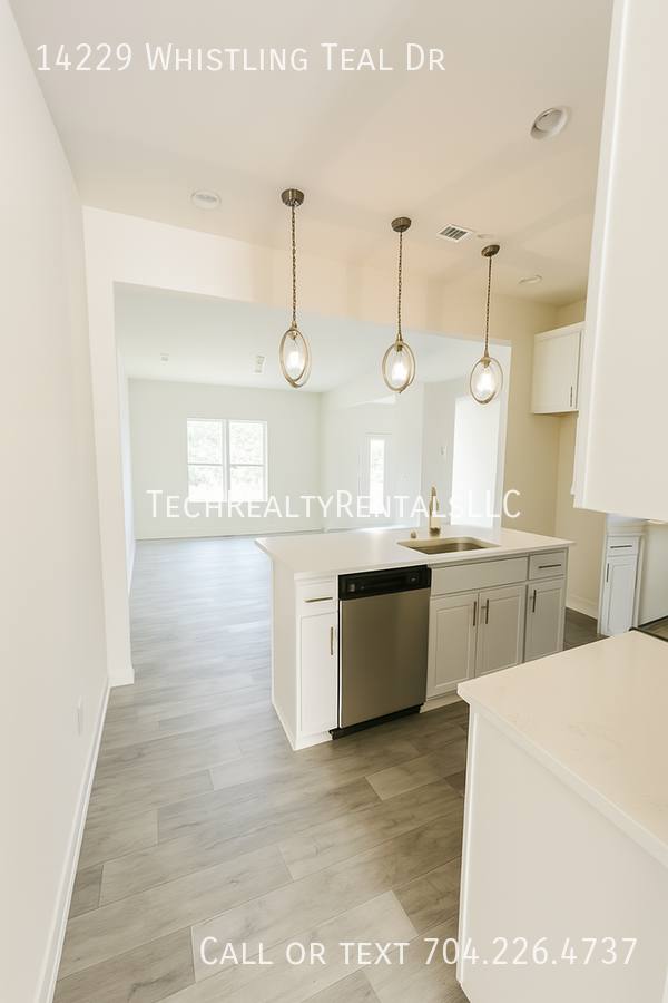 House for rent at 14229 Whistling Teal Dr, Charlotte, NC 28262