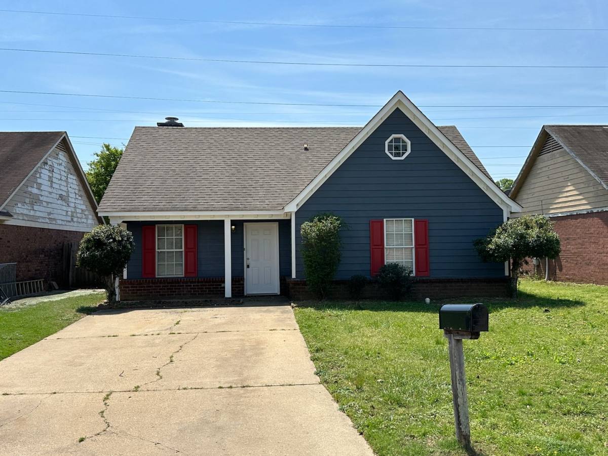 House for rent at 2941 Churchwell Dr, Horn Lake, MS 38637
