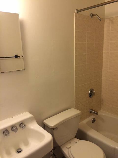 Apartment for rent at 272 Newbury St #2, Boston, MA 02116