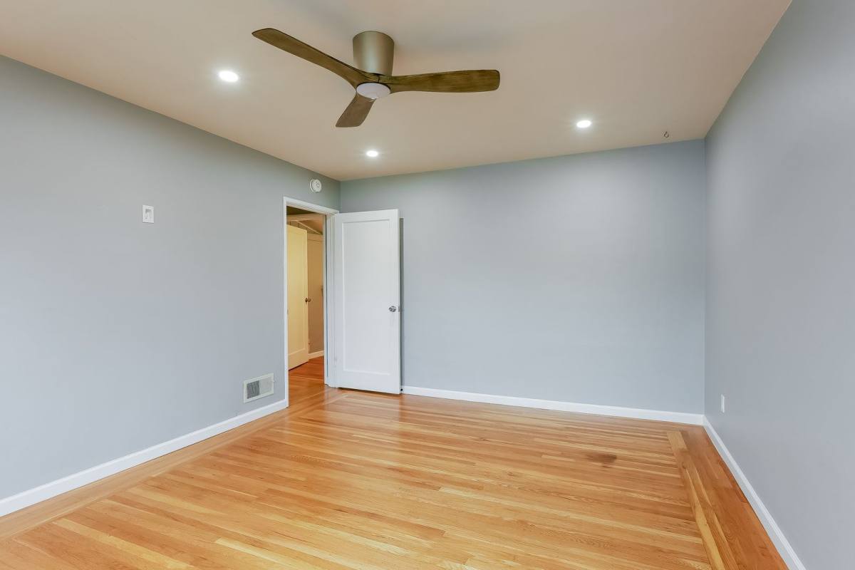 House for rent at 3337 64th Ave Place, Oakland, CA 94605