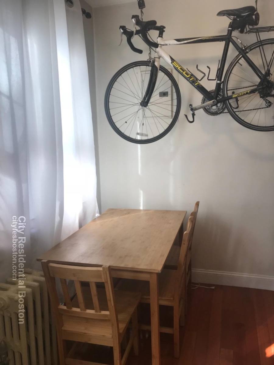 Apartment for rent at 66 Queensberry St #115, Boston, MA 02215