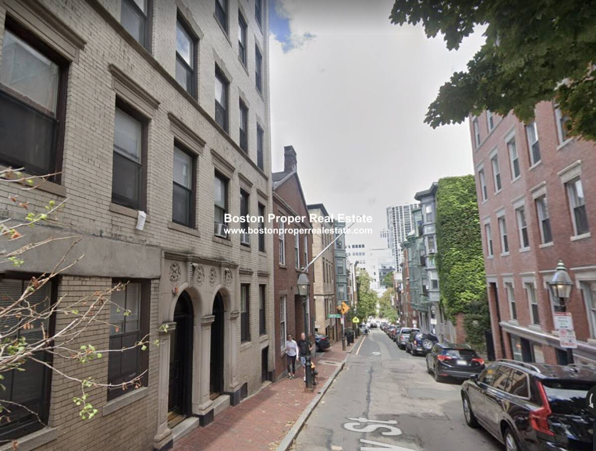 Apartment for rent at 44A Joy St #2, Boston, MA 02114