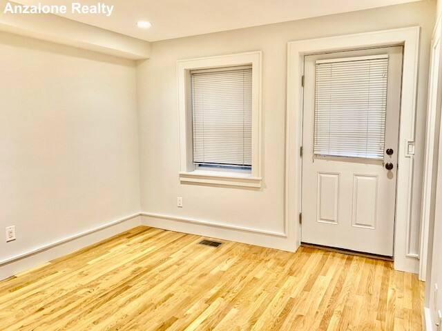 Apartment for rent at 11 Thacher Court #1, Boston, MA 02113