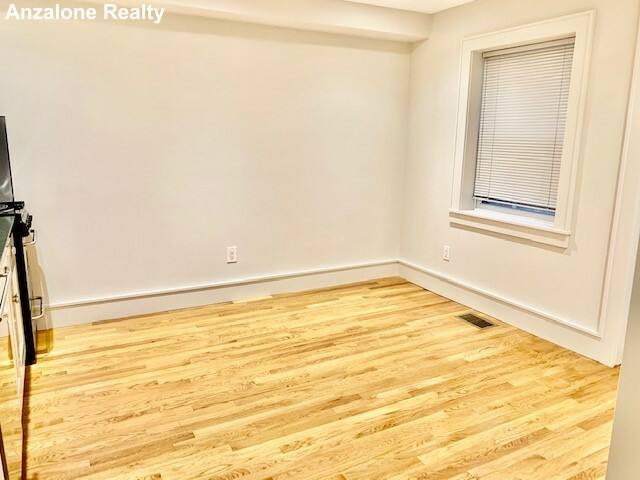 Apartment for rent at 11 Thacher Court #1, Boston, MA 02113