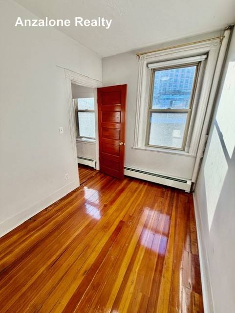 Apartment for rent at 9 Thacher Court #3, Boston, MA 02113