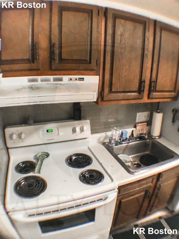 Apartment for rent at 33 Lancaster Terrace #206, Brookline, MA 02445