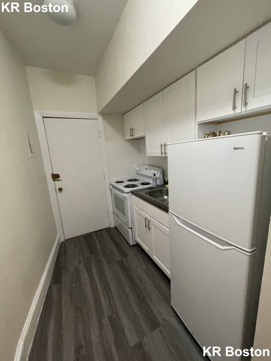 Apartment for rent at 33 Lancaster Terrace #206, Brookline, MA 02445