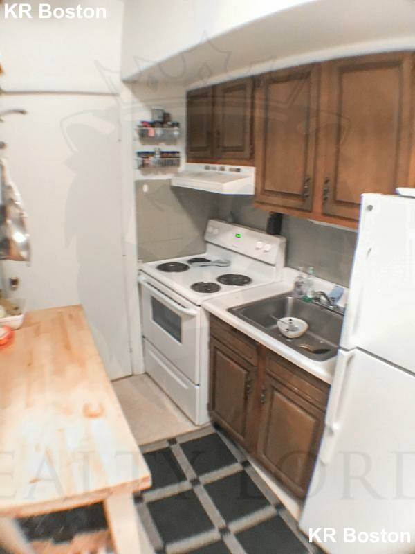 Apartment for rent at 33 Lancaster Terrace #206, Brookline, MA 02445