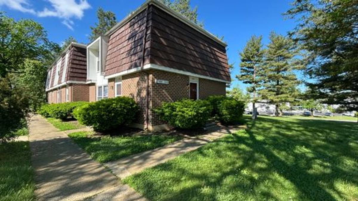 433 Piedmont Circle, York, PA 17404 - Townhouse for Rent - Image 4