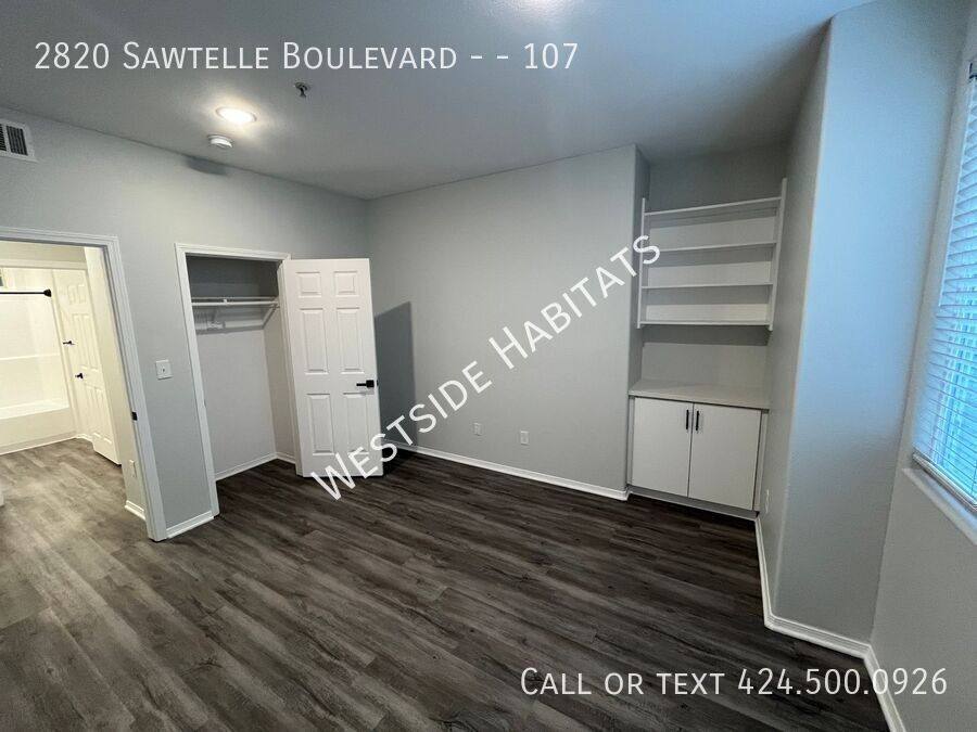 Apartment for rent at 2820 Sawtelle Blvd #107, Los Angeles, CA 90064