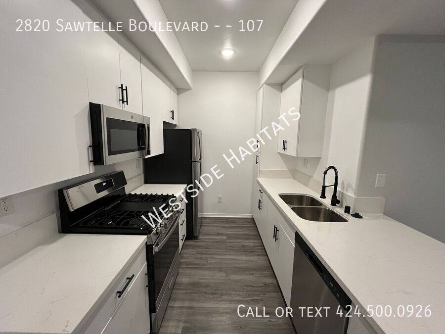 Apartment for rent at 2820 Sawtelle Blvd #107, Los Angeles, CA 90064