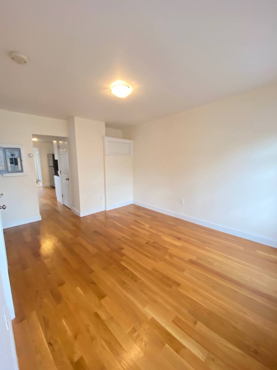House for rent at 33 Harding St #1, Cambridge, MA 02141