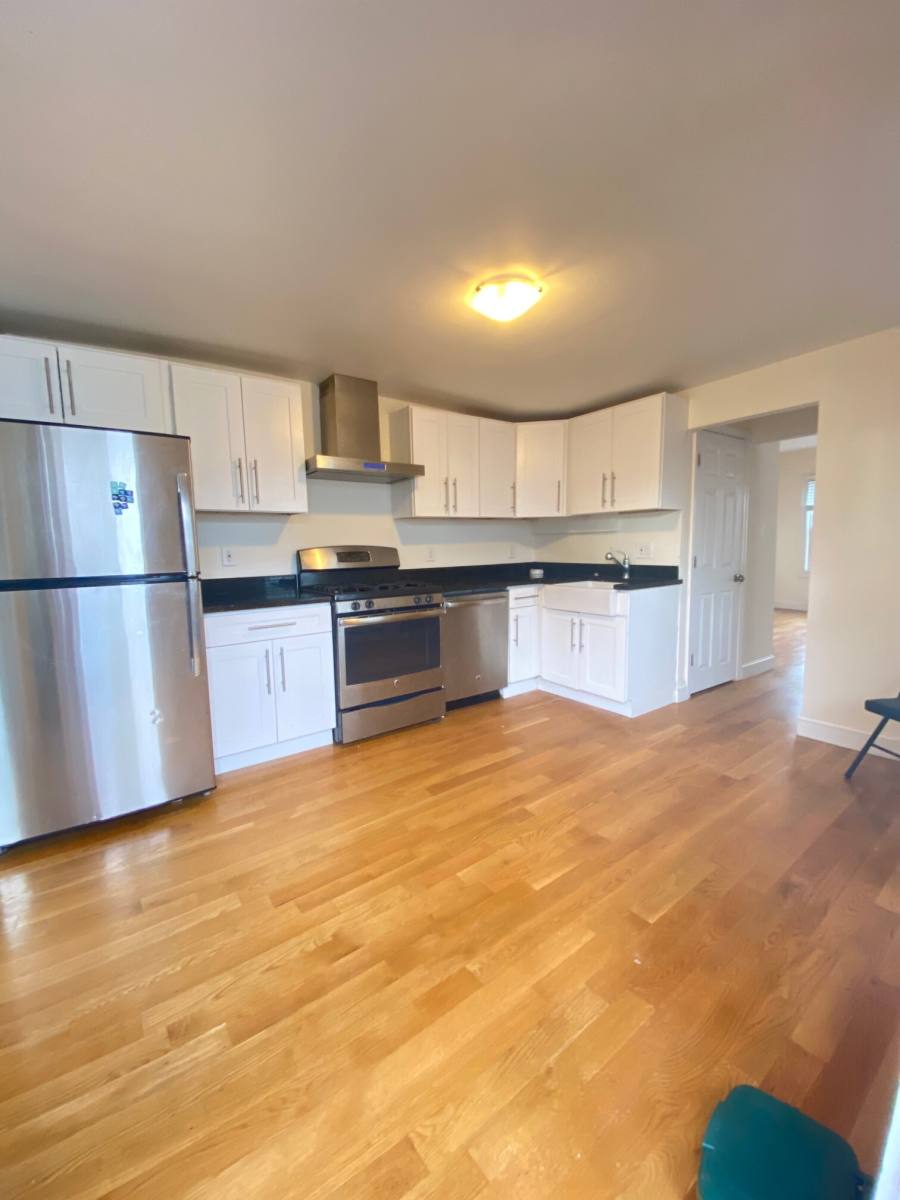 House for rent at 33 Harding St #1, Cambridge, MA 02141