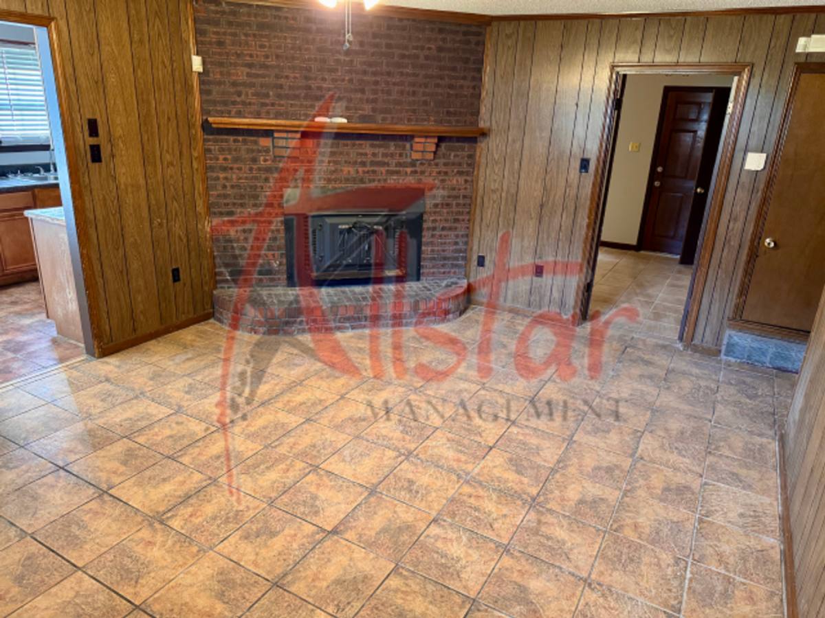 House for rent at 3084 Greenbranch Dr, Memphis, TN 38118