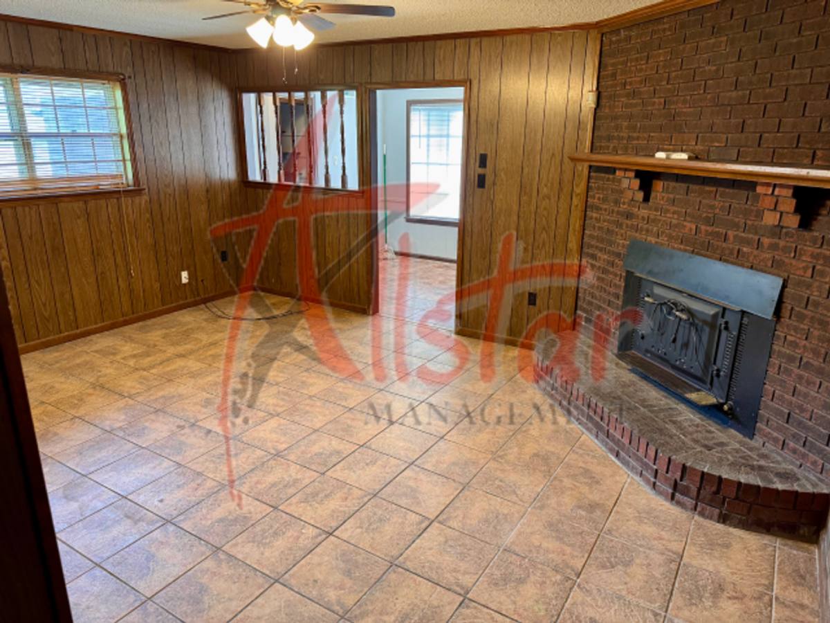 House for rent at 3084 Greenbranch Dr, Memphis, TN 38118