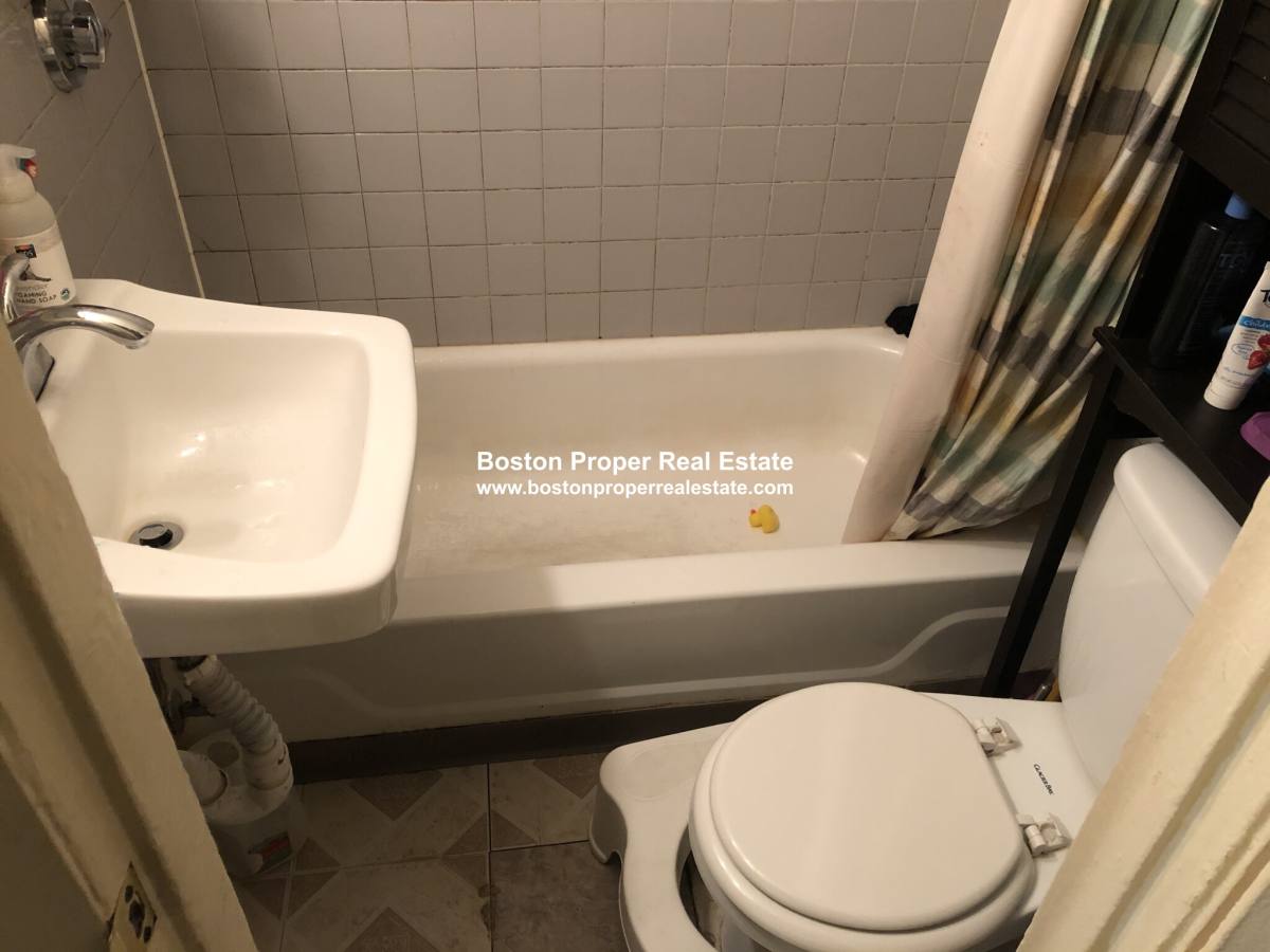 Apartment for rent at 44A Joy St #4, Boston, MA 02114