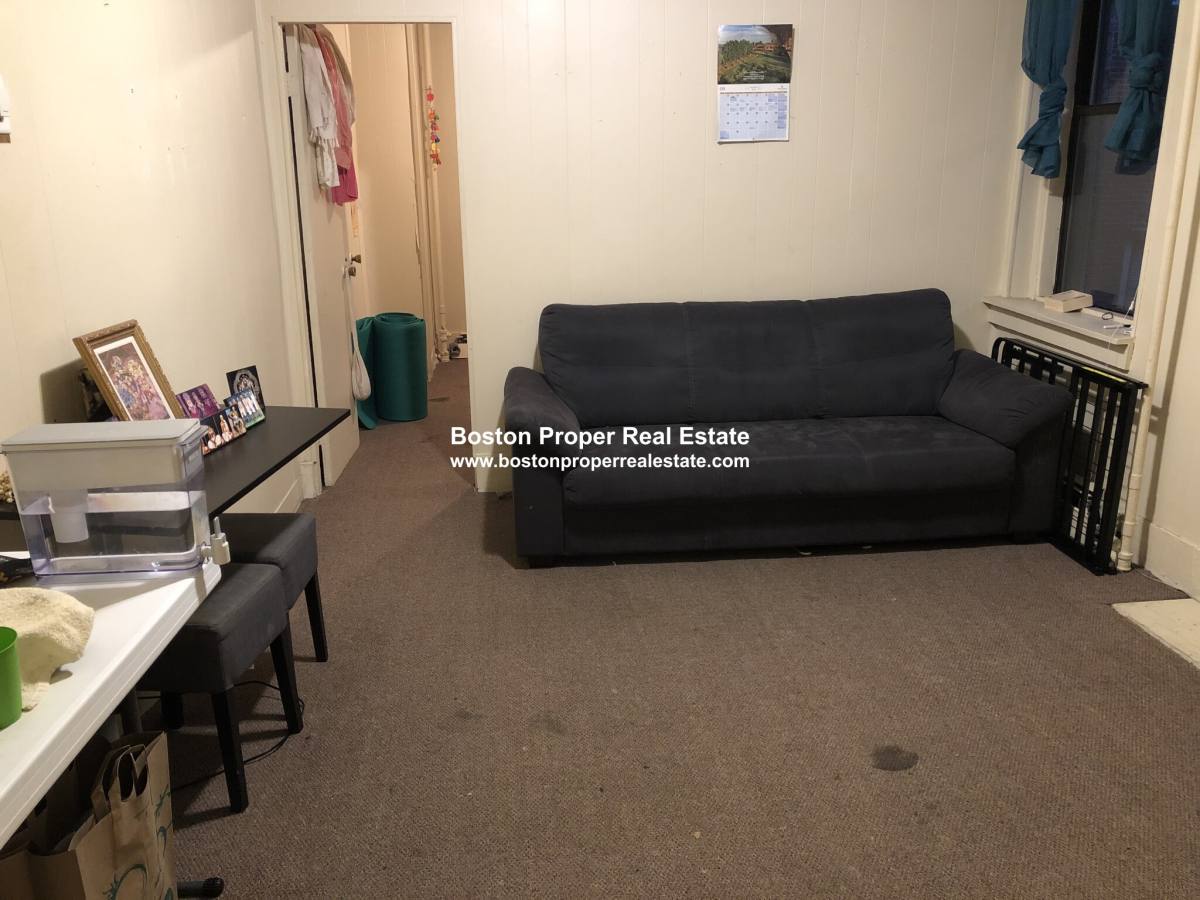 Apartment for rent at 44A Joy St #4, Boston, MA 02114