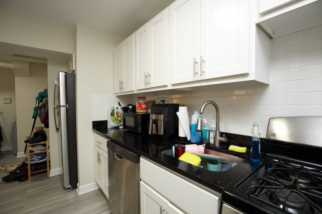 Apartment for rent at 730 Roscoe #PAGN, Chicago, IL 60657