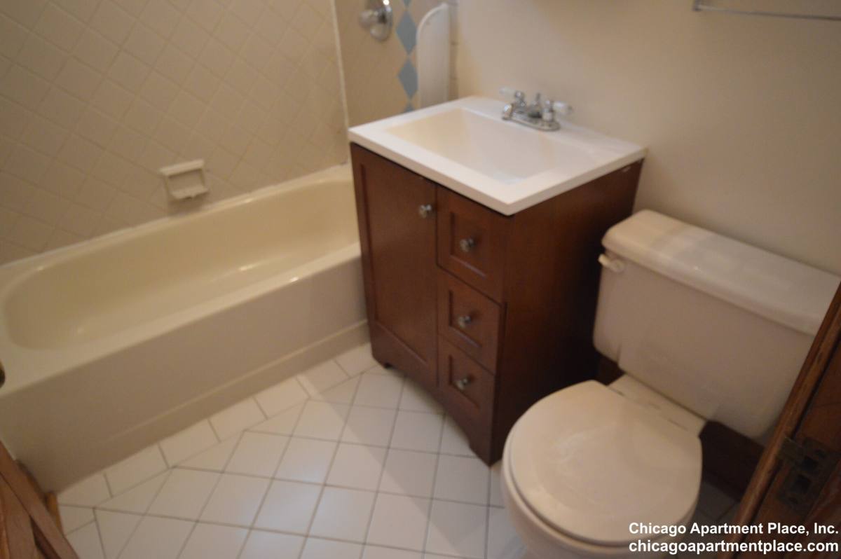 Apartment for rent at 1758 N Clybourn #2, Chicago, IL 60614