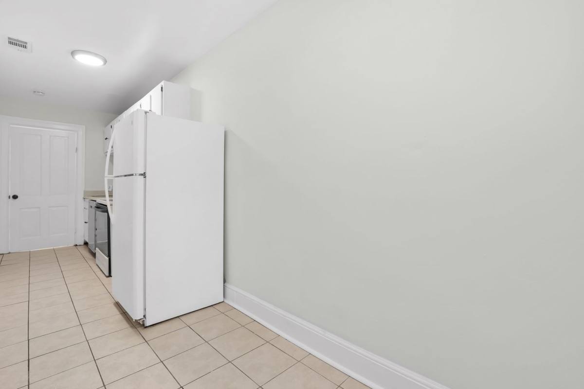 Apartment for rent at 703 Barnard St, Savannah, GA 31401