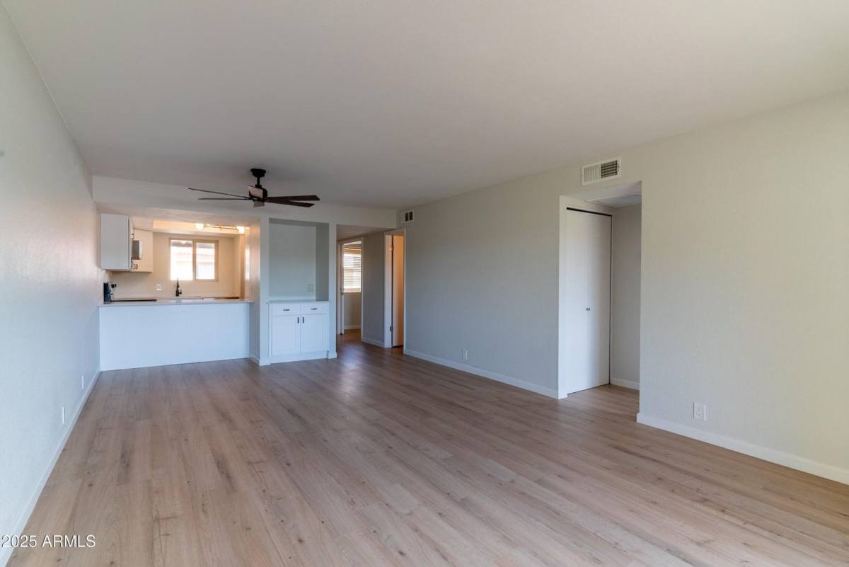 Condo for rent at 4150 E Cactus Rd, Phoenix, AZ 85032
