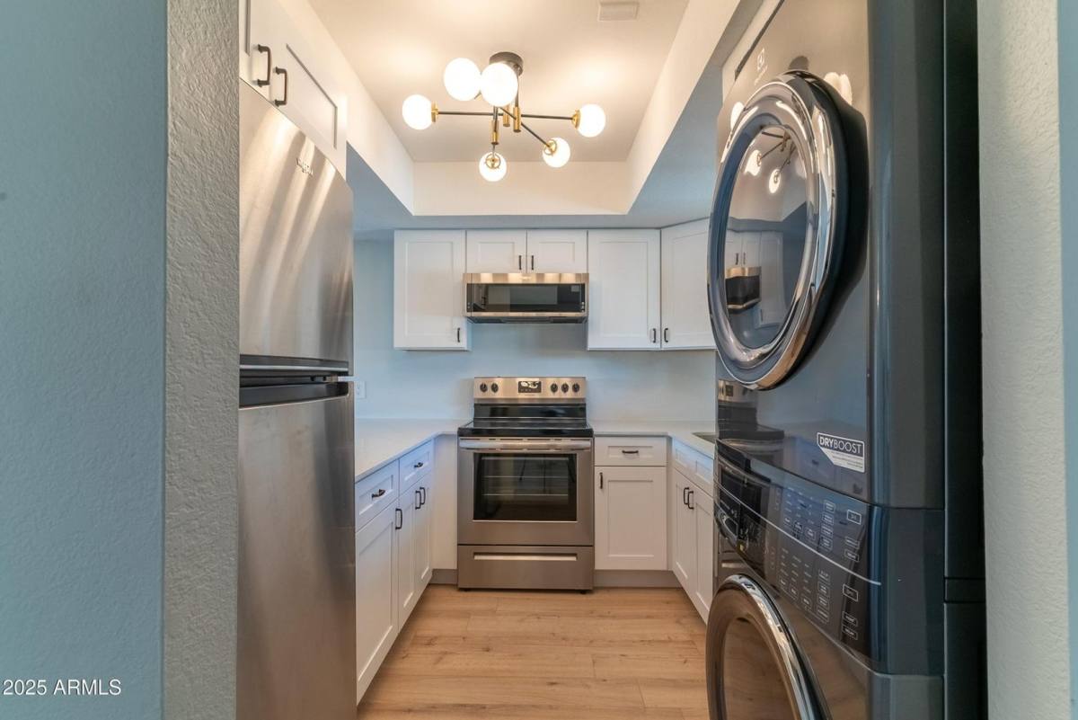 Condo for rent at 4150 E Cactus Rd, Phoenix, AZ 85032