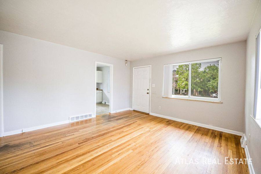 House for rent at 4 S Jackson St, Denver, CO 80209