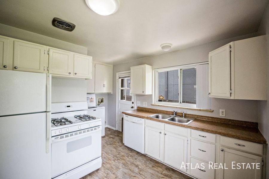 House for rent at 4 S Jackson St, Denver, CO 80209