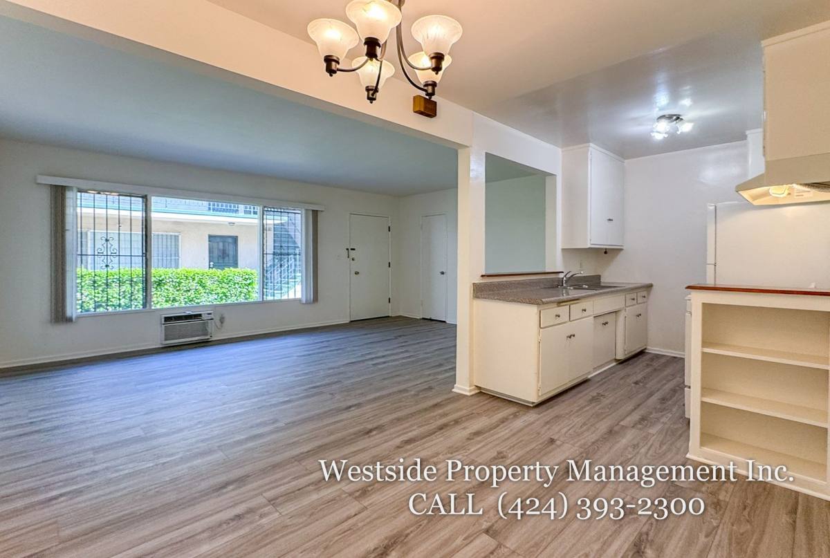 Apartment for rent at 145 N La Peer Dr #1, Los Angeles, CA 90048