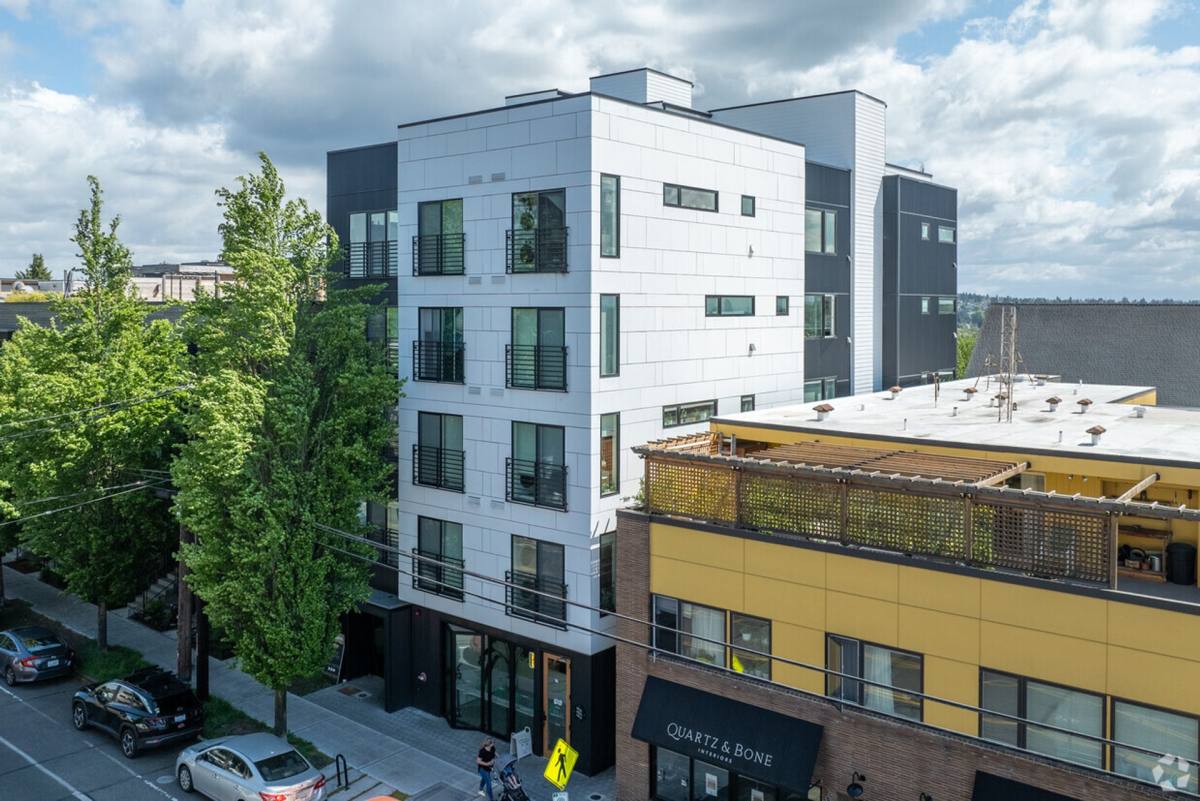 Apartment for rent at 7006 Greenwood Ave N, Seattle, WA 98103