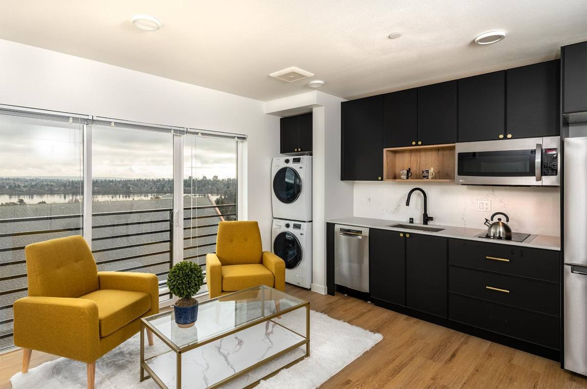 Apartment for rent at 7006 Greenwood Ave N, Seattle, WA 98103