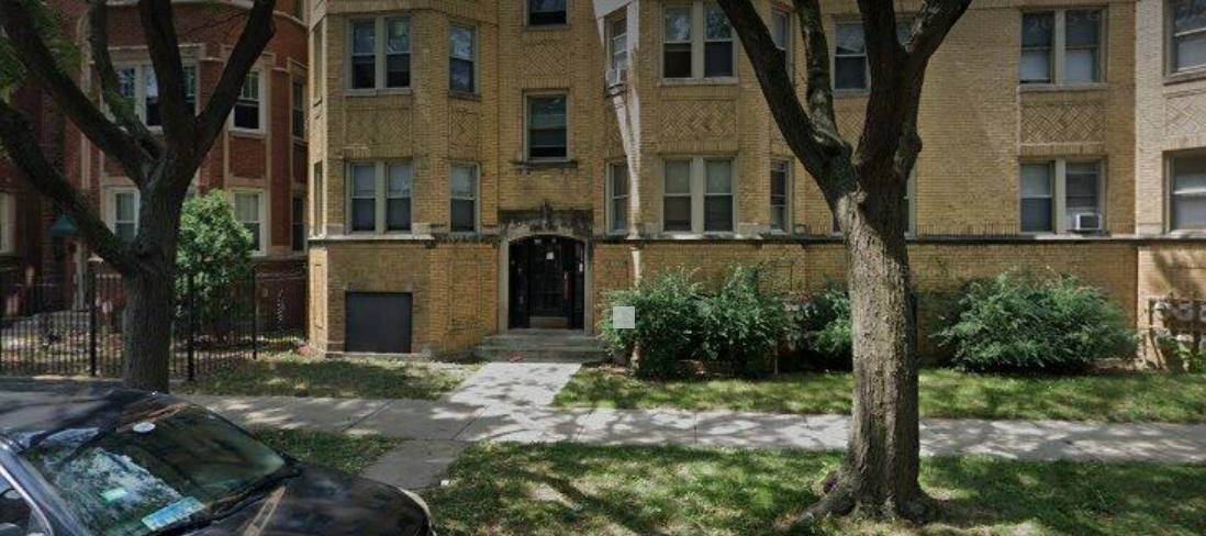 Apartment for rent at 7402 S Chappel #3, Chicago, IL 60649