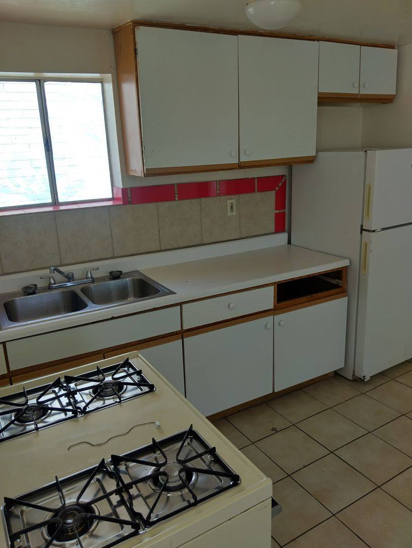 Apartment for rent at 1340 W Hatcher Rd, Phoenix, AZ 85021