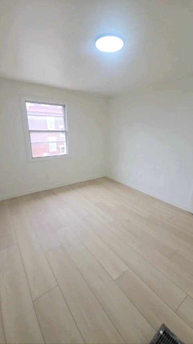 Apartment for rent at 311 Hilton Place #1, Cincinnati, OH 45219