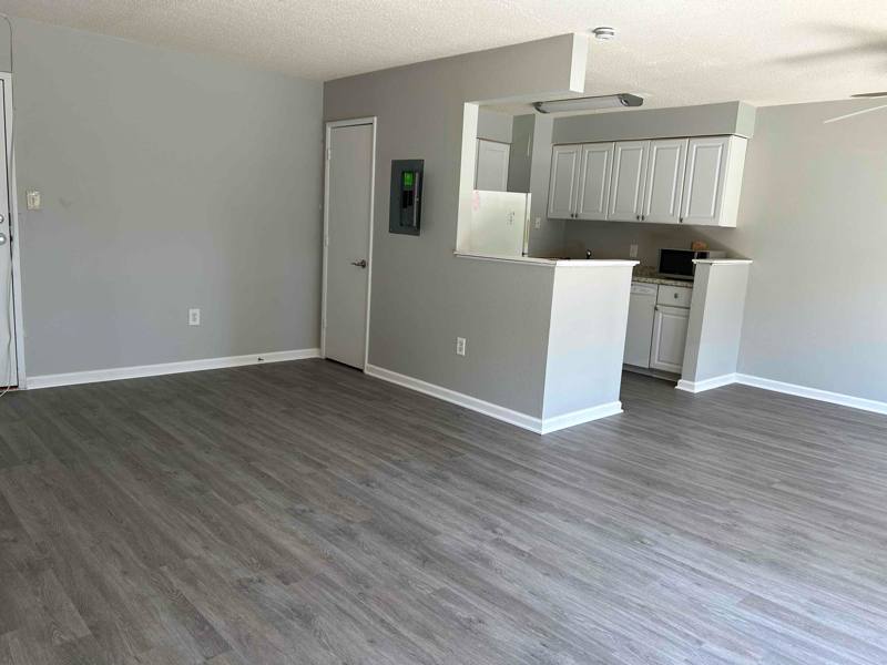 Apartment for rent at 4 S Van Dorn St, Alexandria, VA 22304