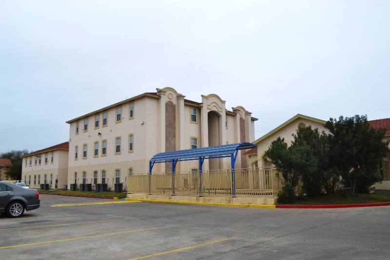 Apartment for rent at 5310 Marcella Ave, Laredo, TX 78041