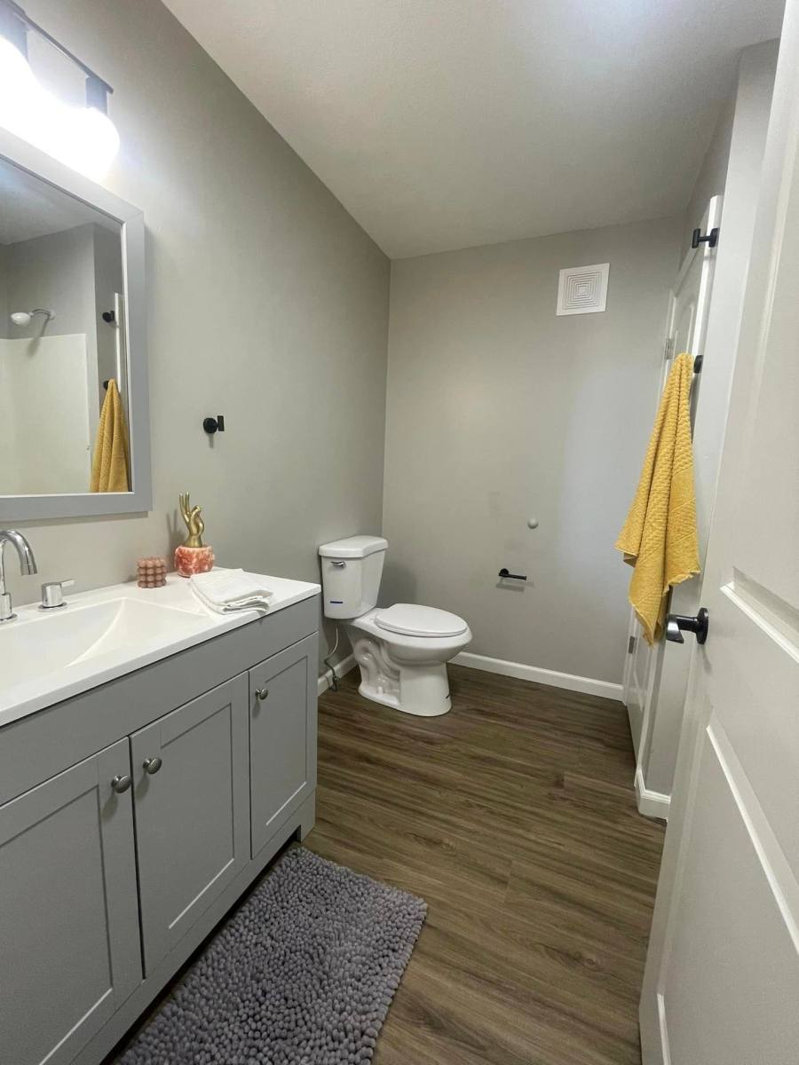 Apartment for rent at 239 N 13th St, Elwood, IN 46036