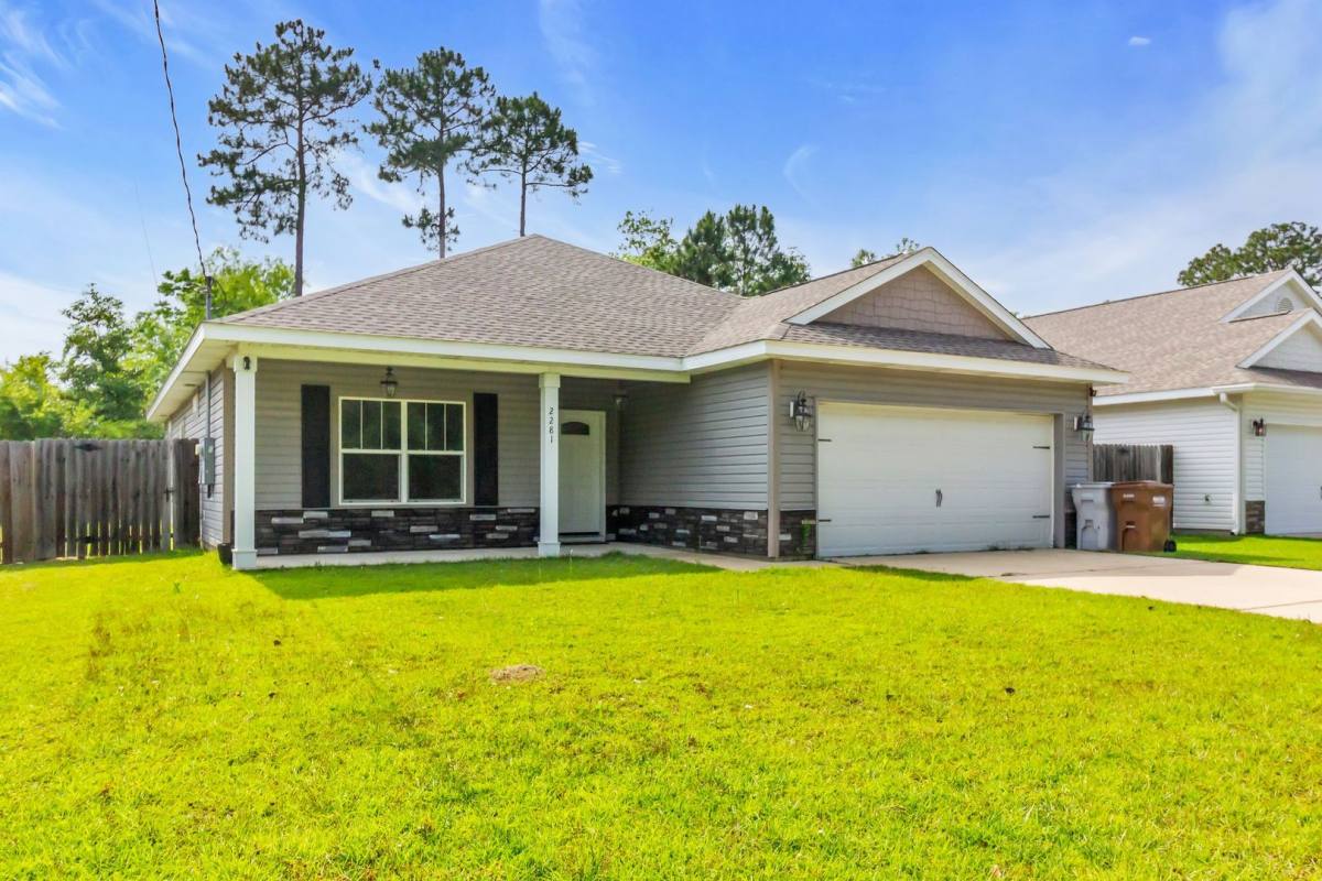 House for rent at 2281 Tom St, Navarre, FL 32566